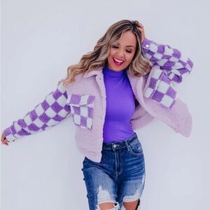 💜🏁BRAND NEW CHECKERED LILAC CROPPED SHERPA JACKET 🏁💜
